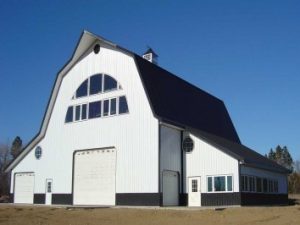 Gambrel roof pole barn