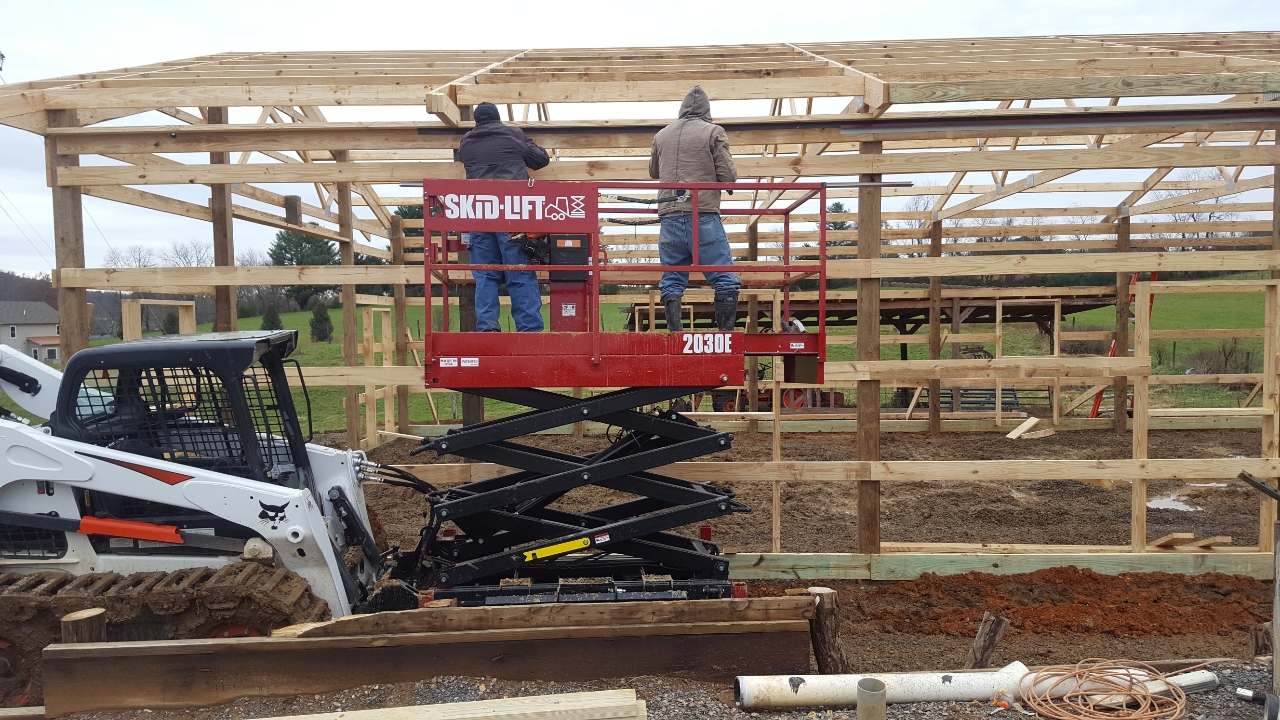 A Skid Lift for Post Frame Building at Heights